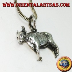 Colgante tridimensional de plata de toro