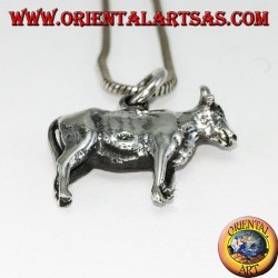 Colgante tridimensional de plata de toro