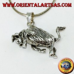 Pendentif en taureau en trois dimensions mobile argent déplace les jambes et la tête