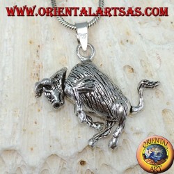 Pendentif en taureau en trois dimensions mobile argent déplace les jambes et la tête