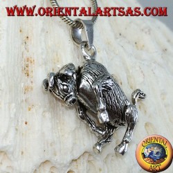 Pendentif en taureau en trois dimensions mobile argent déplace les jambes et la tête