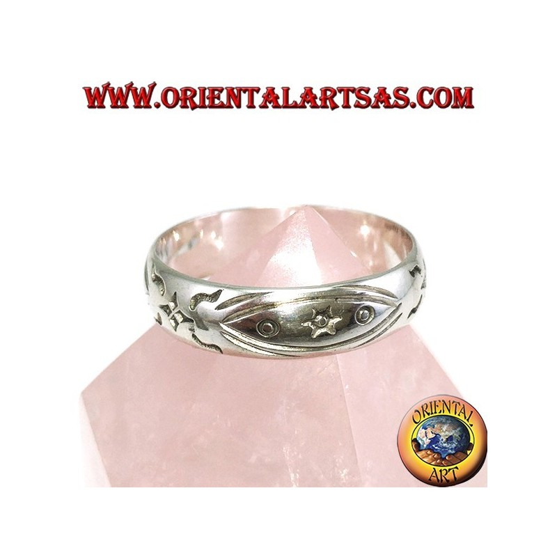 Silver band ring with star inlaid by hand