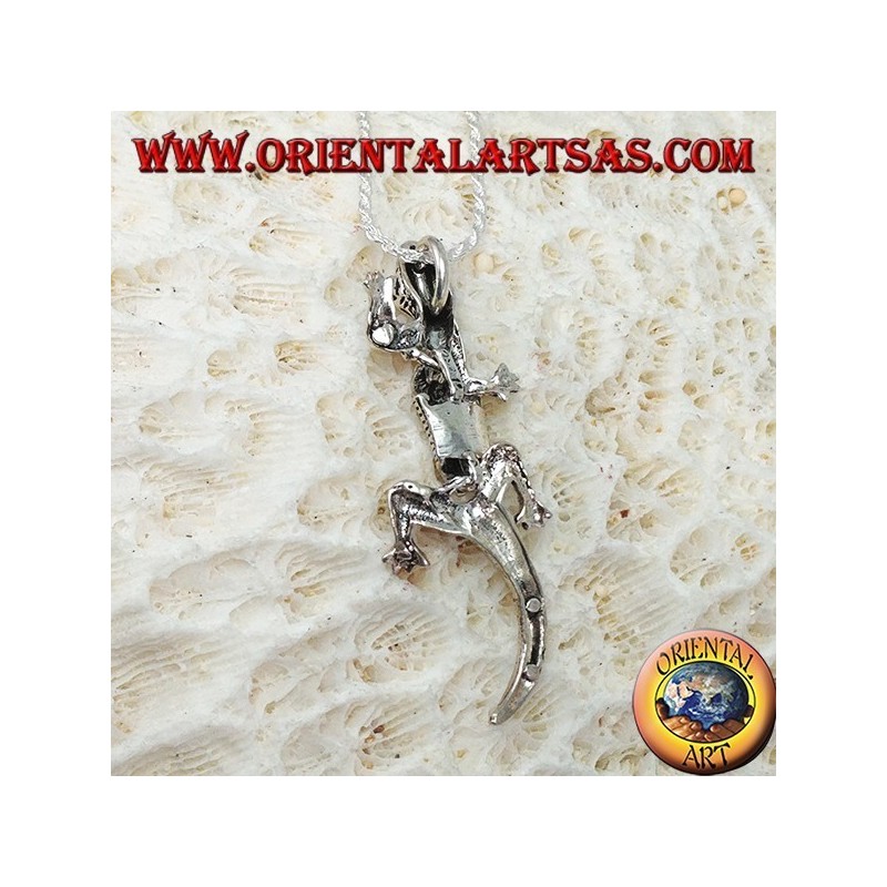 Pendant in silver, Gecko mobile gecko with head up