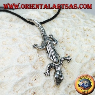 Colgante en plata, gecko móvil con la cabeza hacia abajo