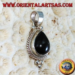 Silver pendant with a black star (drop)