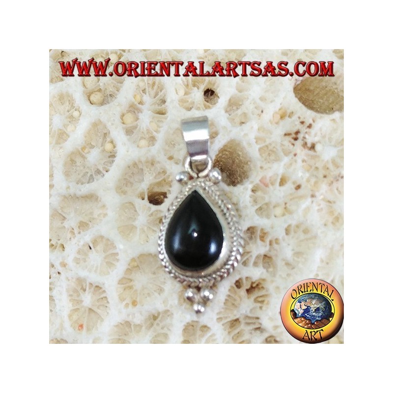 Colgante de plata con una estrella negra (gota)