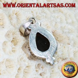 Pendentif en argent avec une étoile noire (drop)