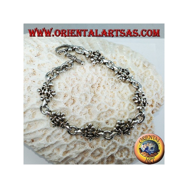 Bracelet with silver lily crosses