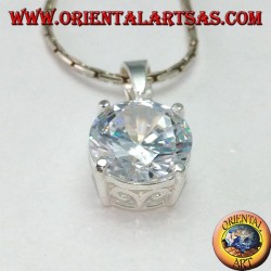 Pendentif en argent avec zircon rond