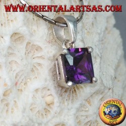 Colgante de plata con circonita cúbica púrpura amatista
