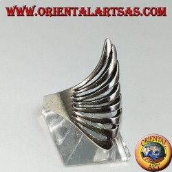 Bague en argent en forme d'éventail
