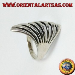 Bague en argent en forme d'éventail