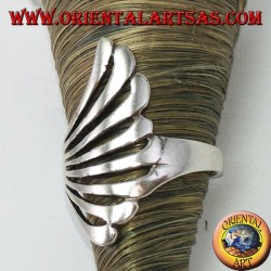 Bague en argent en forme d'éventail