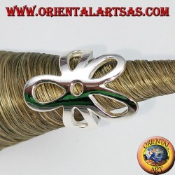 Anillo en plata lisa con una flor