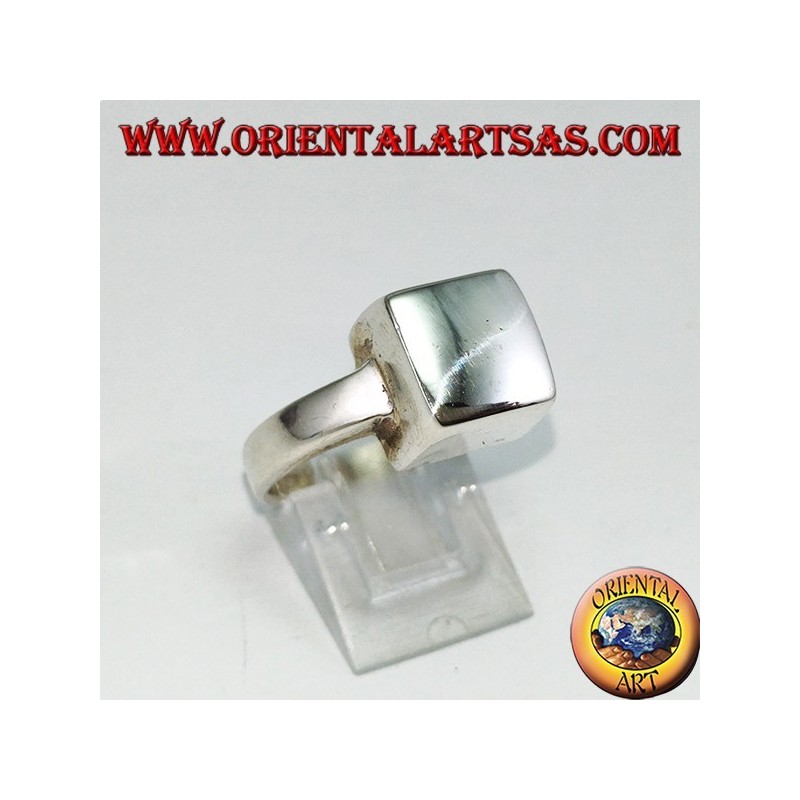 Anello in argento  a cubo liscio