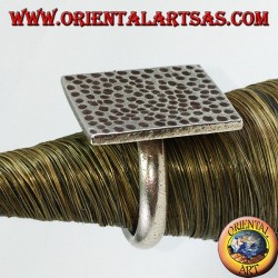 Silver ring with hand-hammered rectangular plate