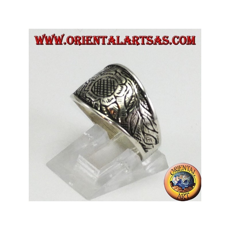 Bague en argent incrusté de fleurs de tournesol