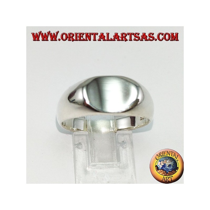 Anillo de plata con escudo ovalado de travesaño cóncavo