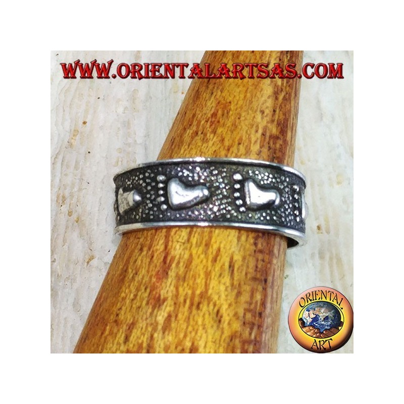 Silver ring for feet or phalanxes with chiseled feet