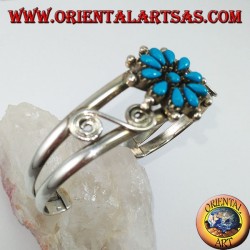Rigid silver bracelet with turquoise daisy