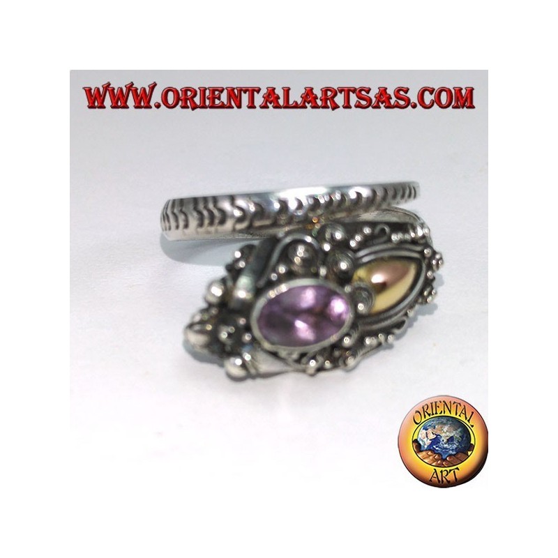 Anello in argento cobra con piastrina in oro ed ametista