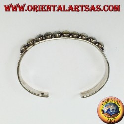 Bracelet rigide en argent avec perles rondes