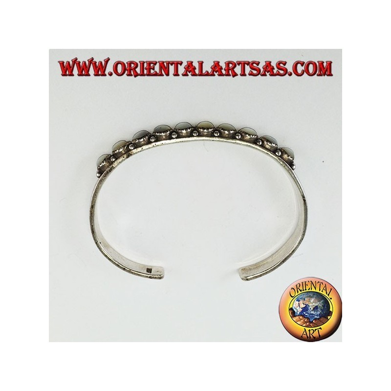 Starres Silberarmband mit runden Perlmuttperlen