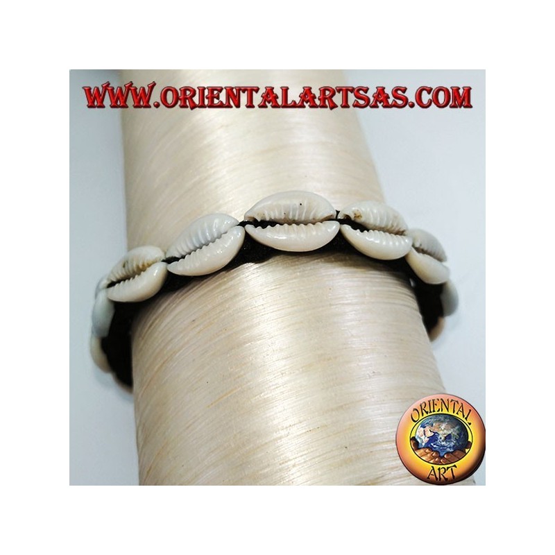 Bracelet de coquilles de carea cowrie avec fermoir en métal analergique