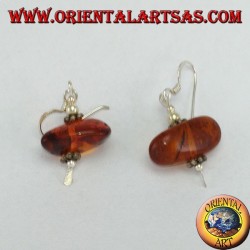 Boucle d'oreille en argent avec un morceau d'ambre