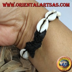 Caure Schalen Armband in einer Reihe