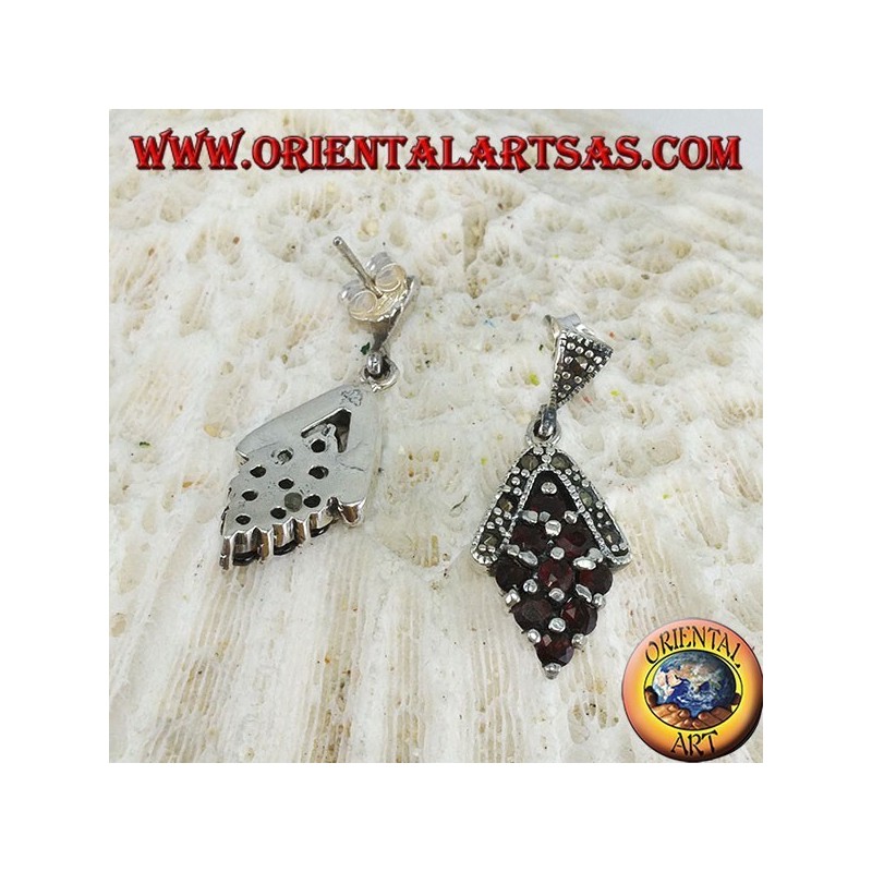 Boucles d'oreilles en argent avec neuf grenats et marcassites