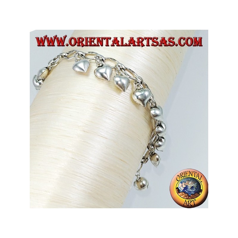 Silbernes Armband mit hängenden Herzen und Glockenring