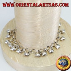 Pulsera de plata con corazones colgantes y campana