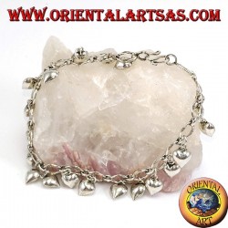 Pulsera de plata con corazones colgantes y campana