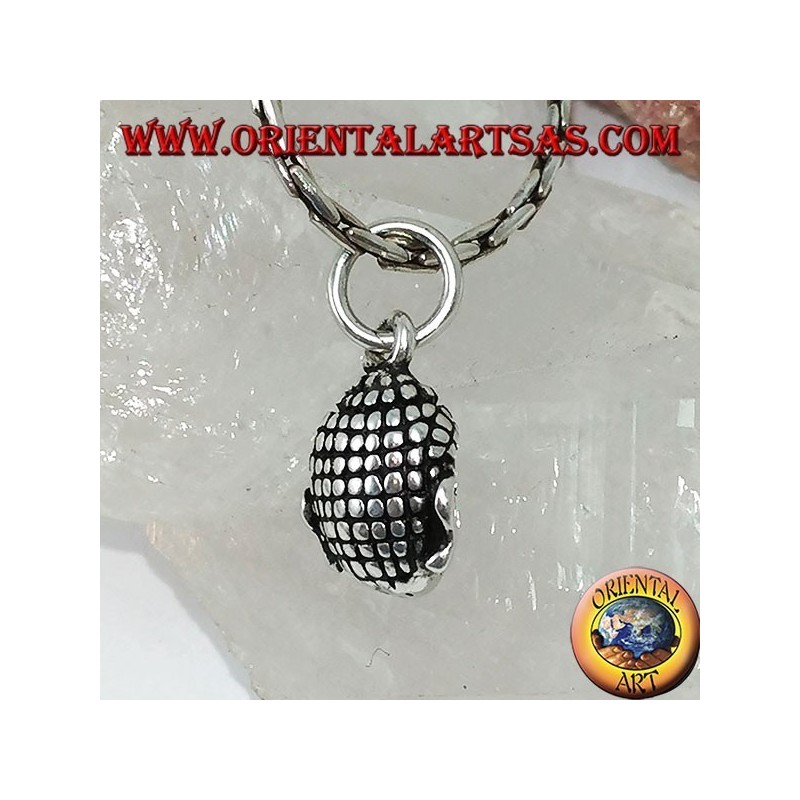 Pendentif en argent d'une petite tête de Bouddha