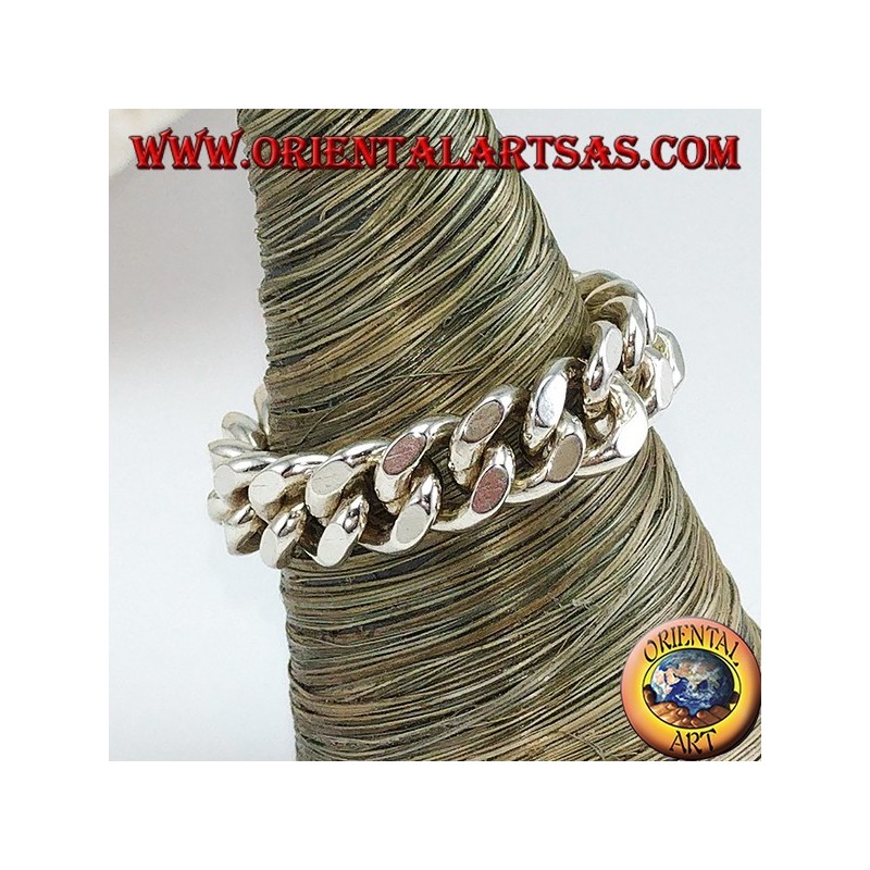 925 sterling silver ring with a movable and flexible chain link structure.