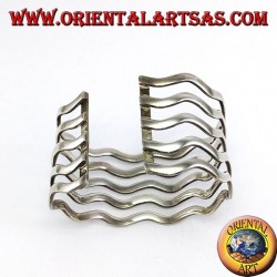 Starres Silberarmband mit fünf Wellenbändern