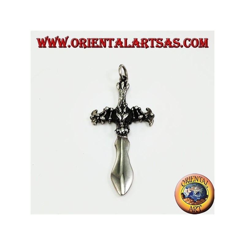 Pendentif en argent, épée à tête de dragon