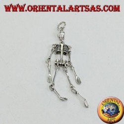 Pendant in silver, mobile skeleton composed of 10 moving parts