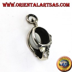 Colgante de plata, calavera con varillas perforadas