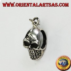 Colgante de plata, calavera con varillas perforadas