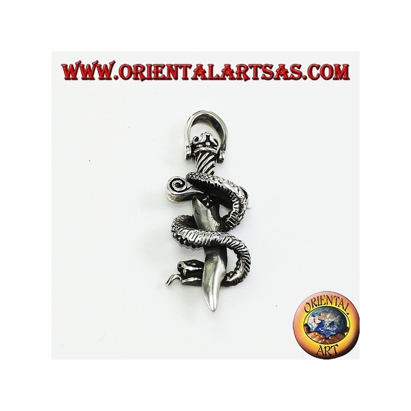 Colgante en daga de plata con cobra