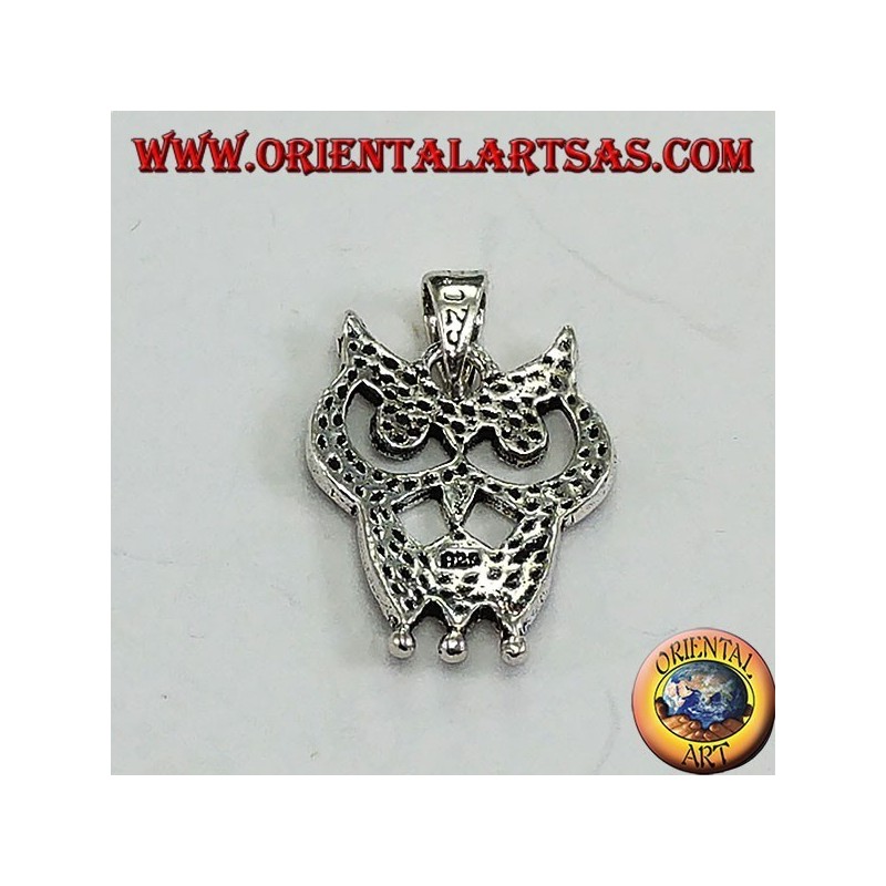 Pendentif en argent avec hibou pointillé