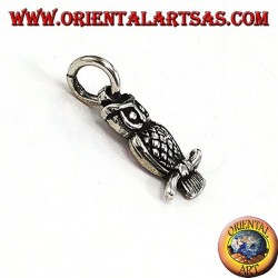 Hibou pendentif en argent sur la branche courbée