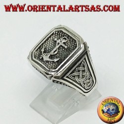 Bague en argent avec ancre avec noeud celtique