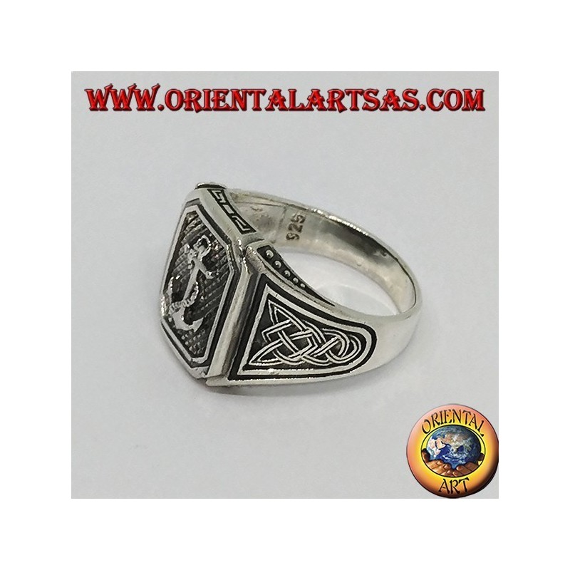 Bague en argent avec ancre avec noeud celtique