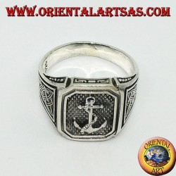 Bague en argent avec ancre avec noeud celtique