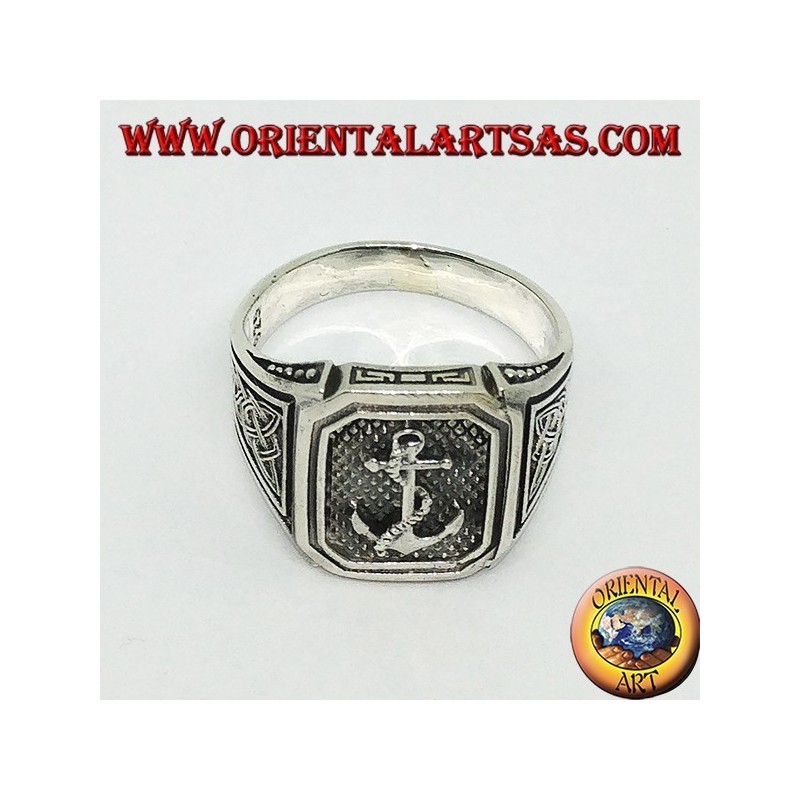 Silberring mit Anker mit keltischem Knoten