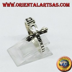 Bague en argent avec Ankh de croix cloutée