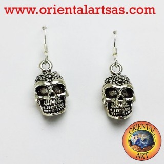cráneo pendientes